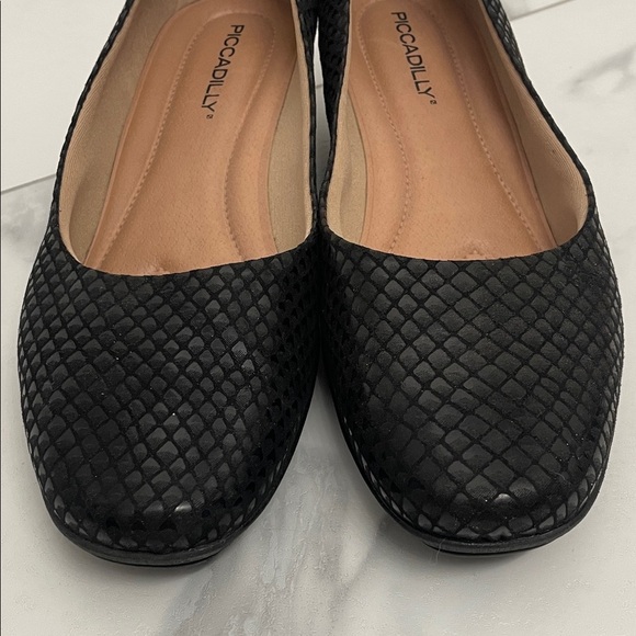Piccadilly Black Women's Shoes Wedge Heel Flats Sz 36 - Picture 10 of 10